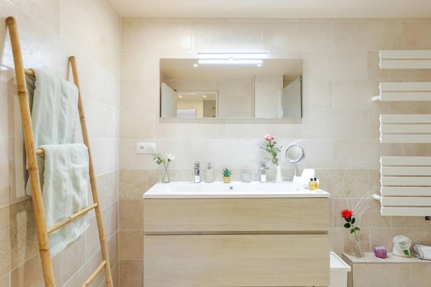 Appartement Cosy Calme Central-Terrasse Proche Palais Cannes Dış mekan fotoğraf
